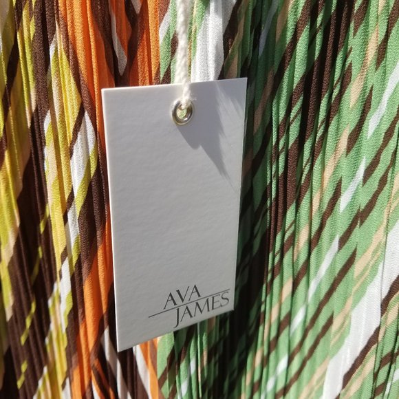 AVA JAMES Multicolor Striped Diamind Pattern Skirt - Picture 4 of 16